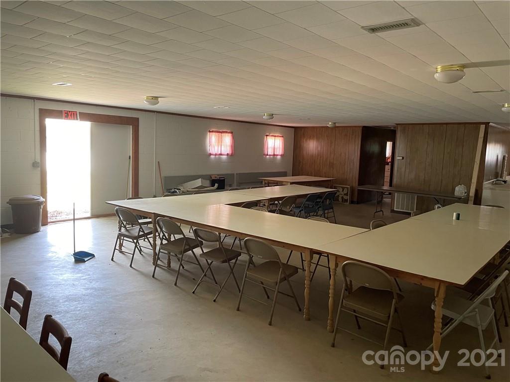 Special Purpose at 3391 Briarwood Drive, Maiden, photo 27 of 36