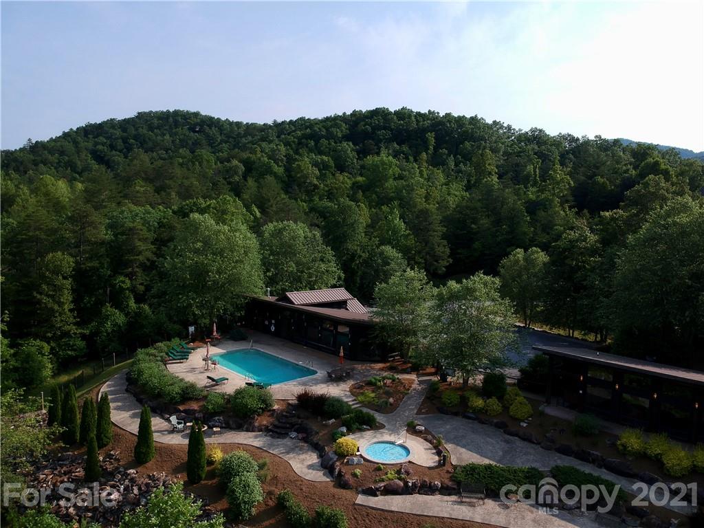 The River Lodge, Fitness Center, Pool, and Hot Tub are for the enjoyment of all property owners. - 141 River Club Trail, Marshall