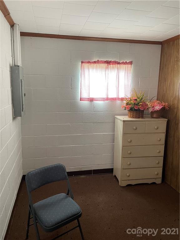 Special Purpose at 3391 Briarwood Drive, Maiden, photo 32 of 36