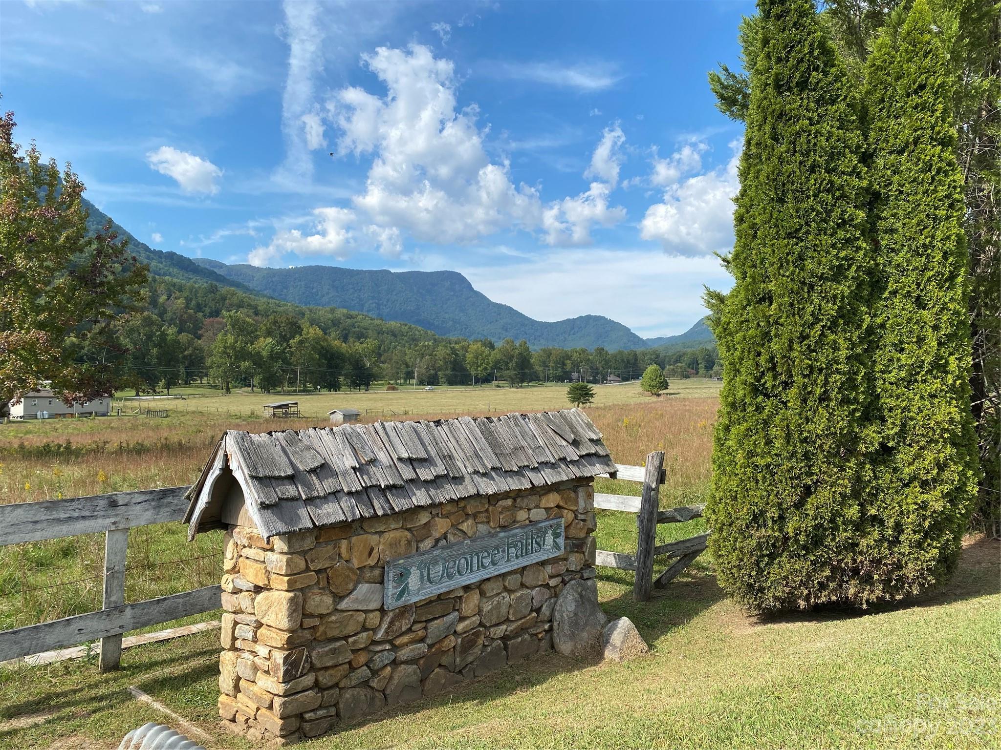 Entrance Sign... - Lot 49 Sunrise Path, Marion