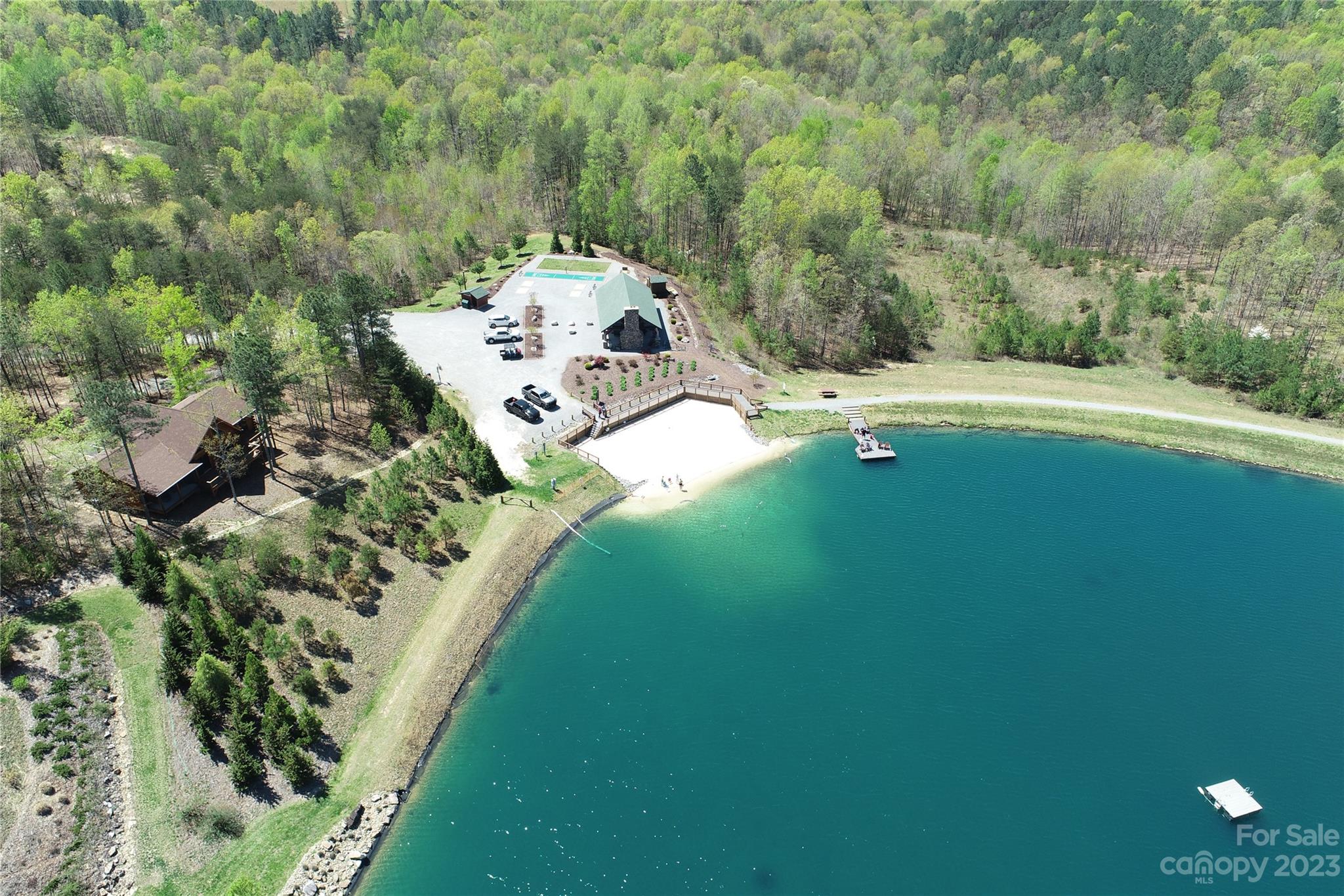 Community area - 1301 Scenic Vista Drive, Nebo