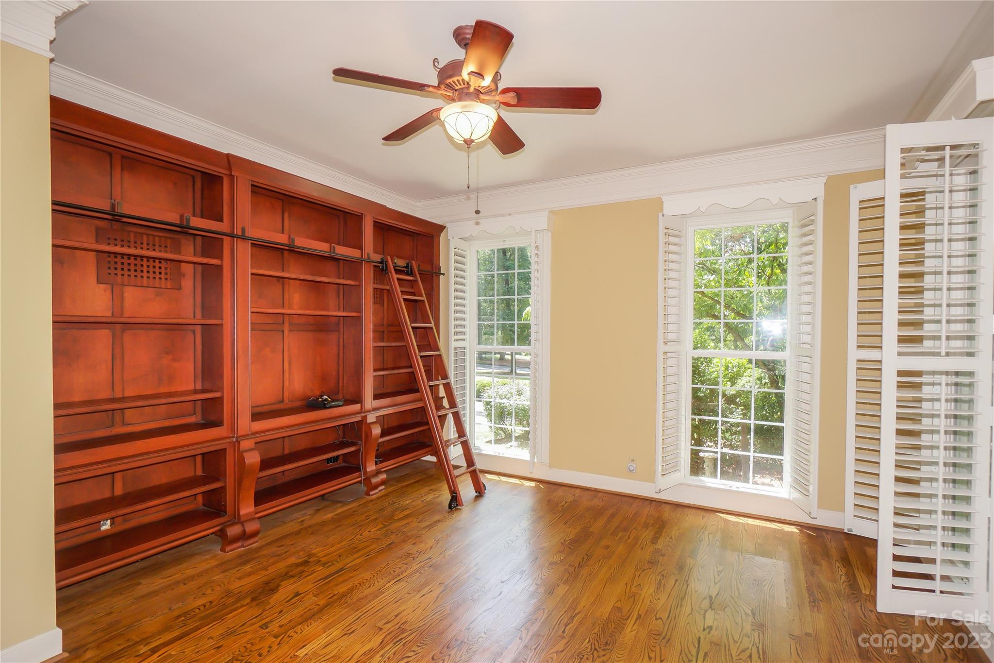 Built-Ins - 620 N 9th Street, Albemarle