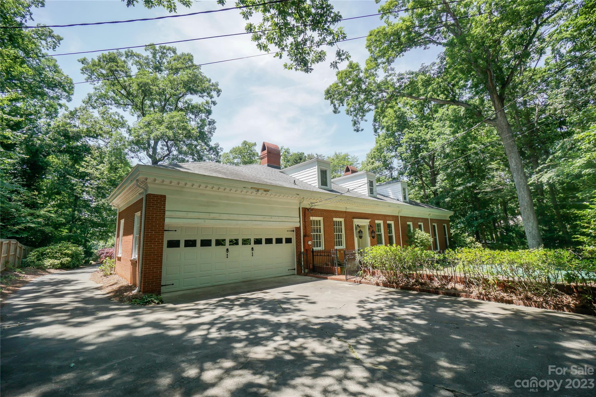 Double Car Atatched Garage - 620 N 9th Street, Albemarle