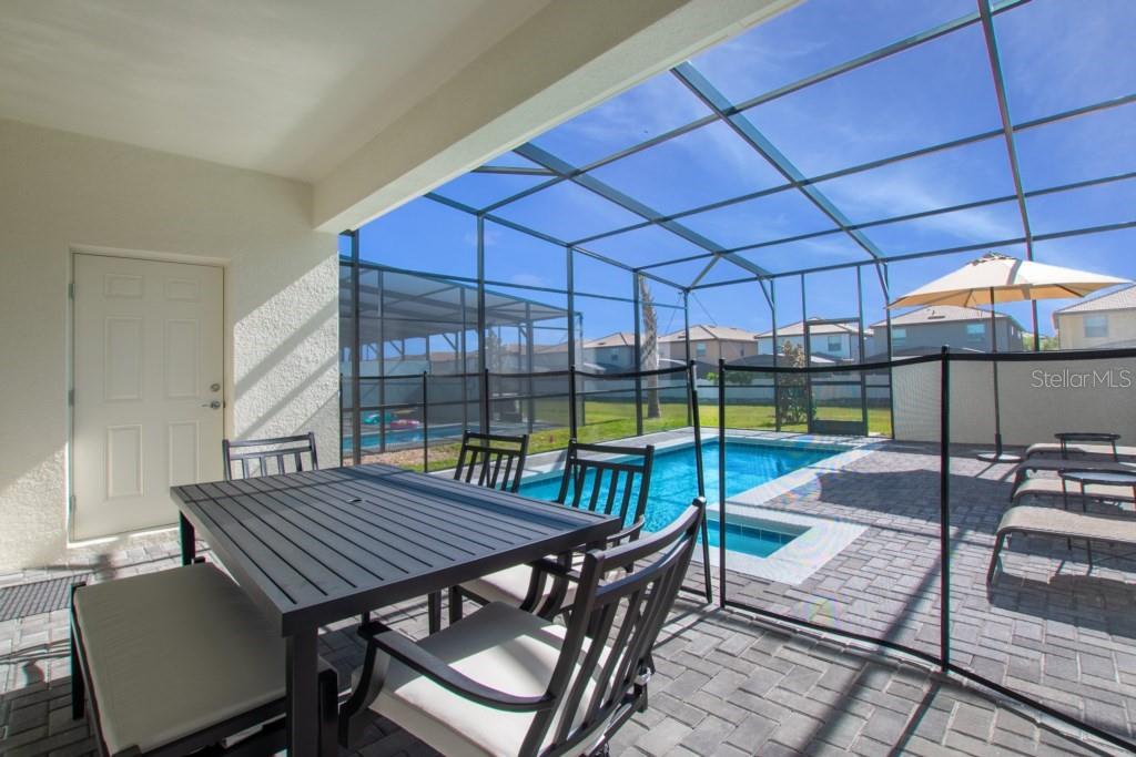 Townhouse at 8916 SYDNEY AVE, KISSIMMEE, photo 24 of 27
