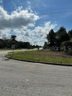 000 HOWLAND BLVD & BLUFFVIEW BLVD