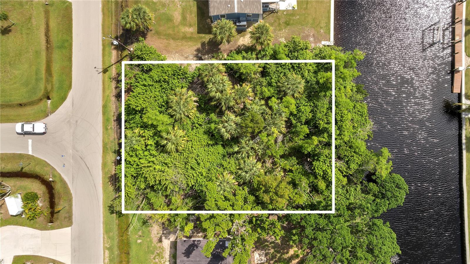 Land at 727 MARLIN DR, PUNTA GORDA, photo 2 of 7