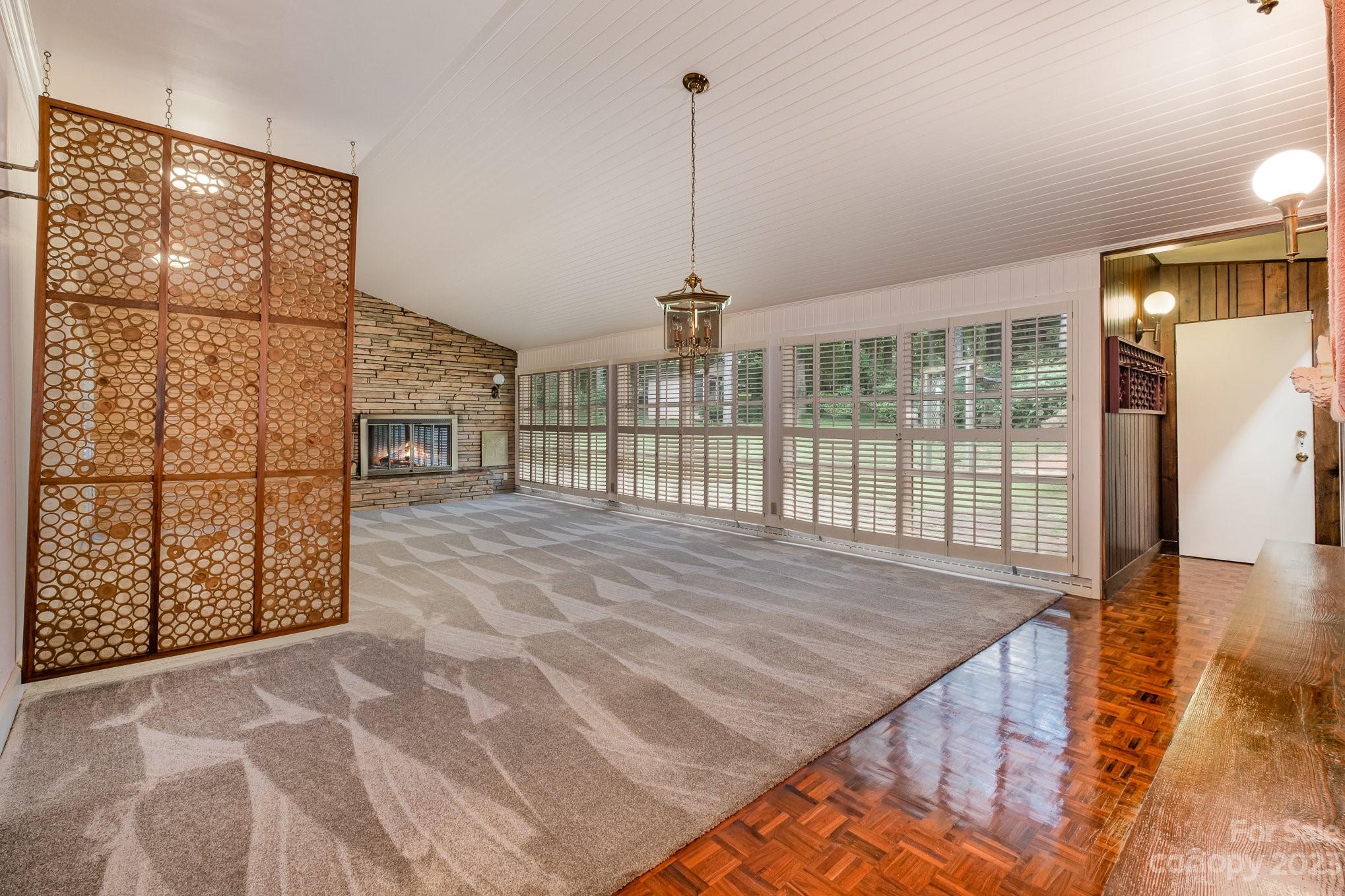 Single Family Residence at 2756 Peachtree Road, Statesville, photo 13 of 39