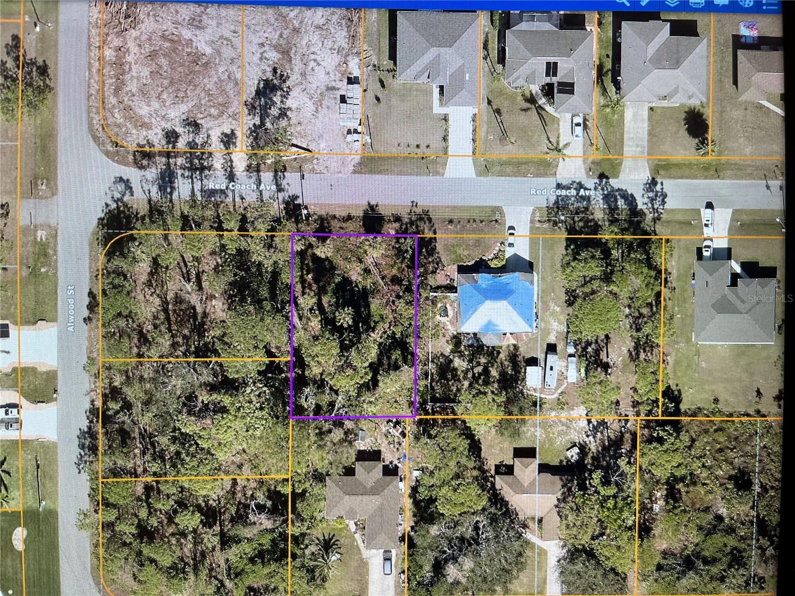 LOT 4 RED COACH AVE