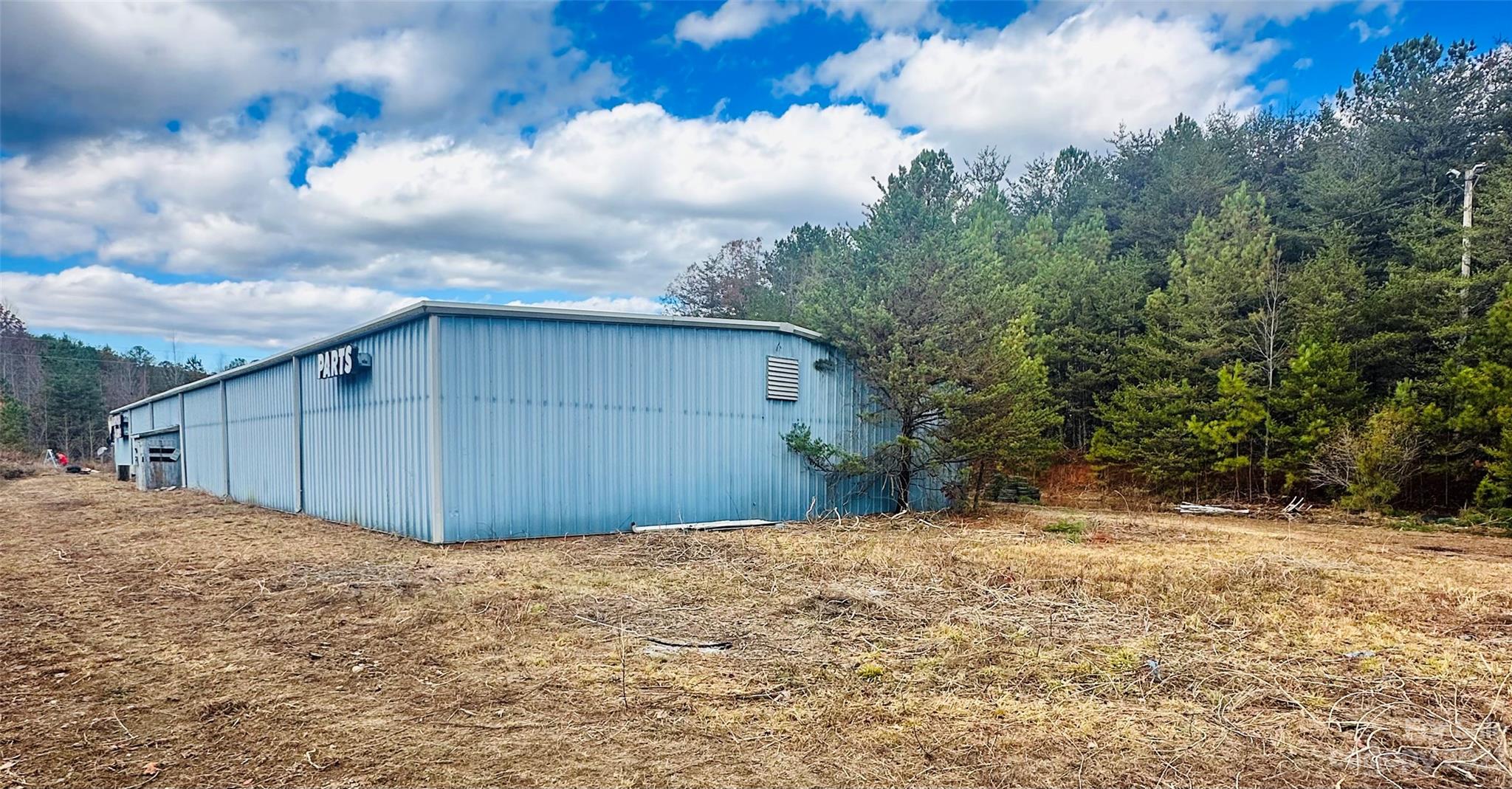 Automotive at 352 Sunnyview Drive, Rutherfordton, photo 5 of 17