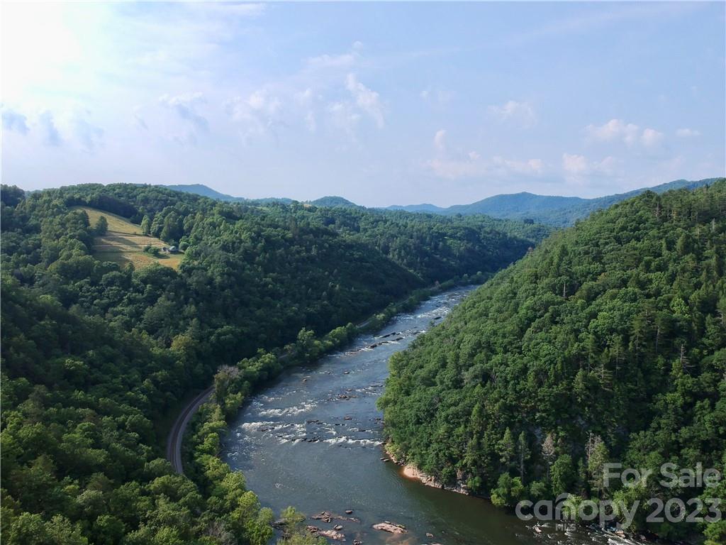 River view 2 from the neighborhood Lodge. - 71 Turkey Trot Trail, Marshall