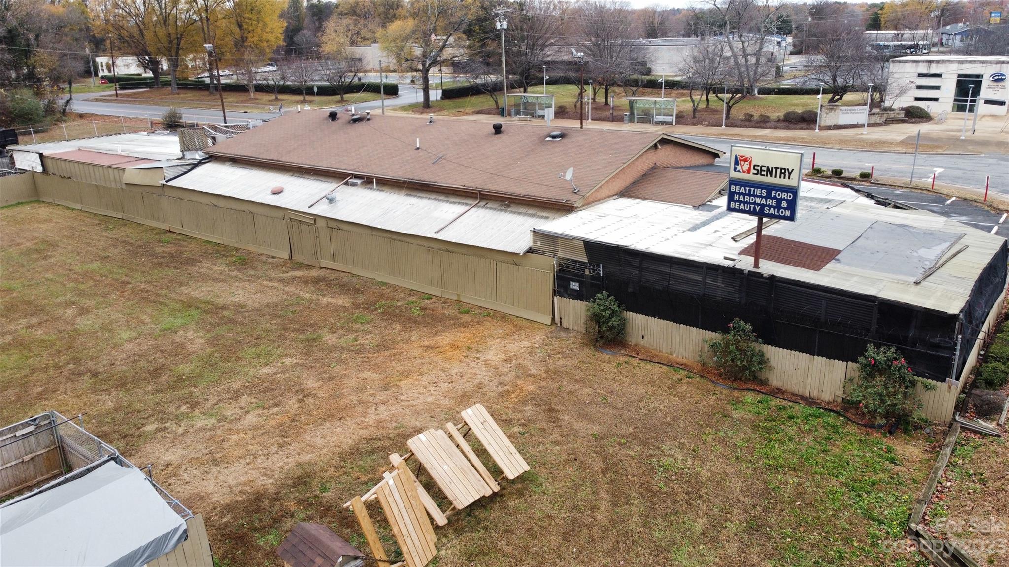 Business at 2731 Beatties Ford Road, Charlotte, photo 4 of 18