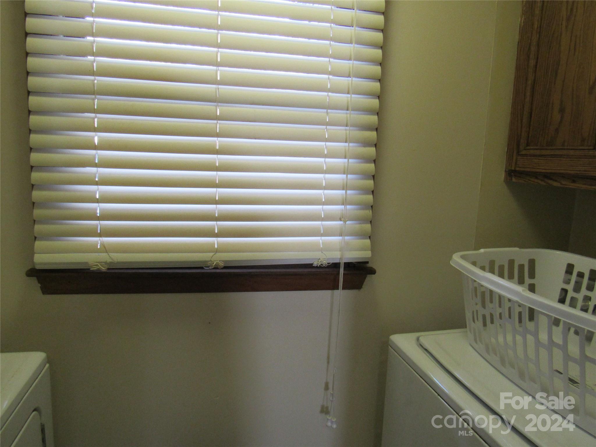 Townhouse at 171 Fox Run Road, Forest City, photo 4 of 32