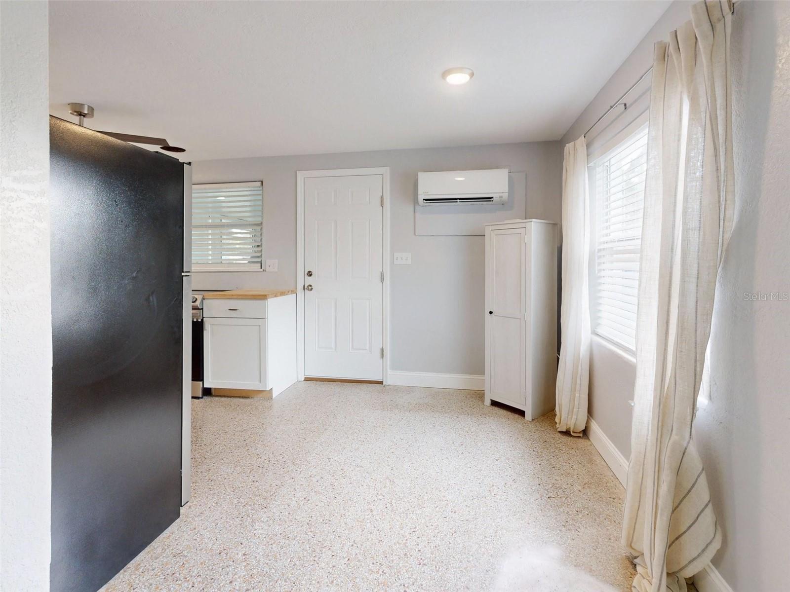 Dinette - 104 FRAN DR, NEW SMYRNA BEACH