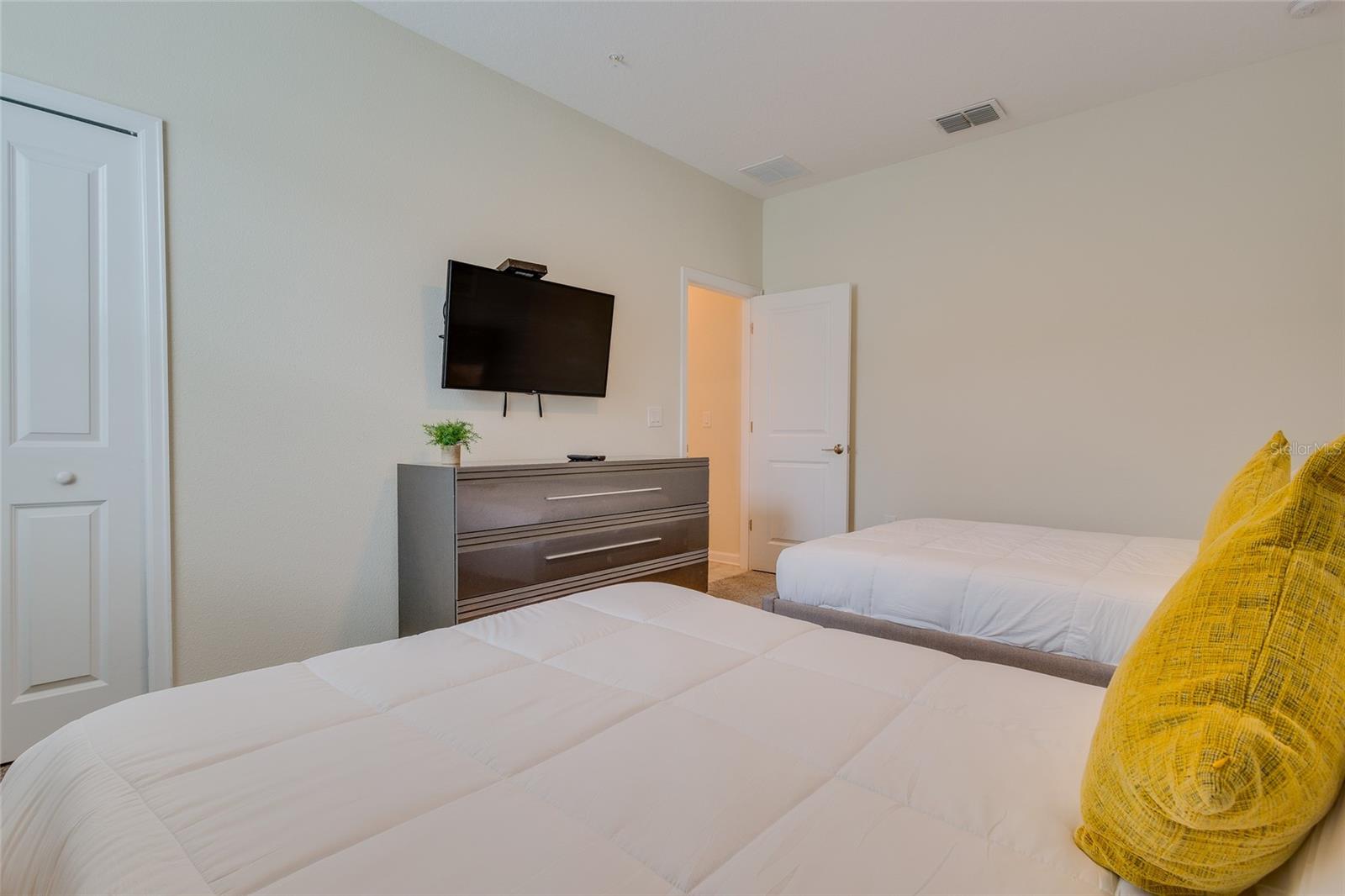 Condominium at 815 OCEAN COURSE AVE #815, DAVENPORT, photo 21 of 38
