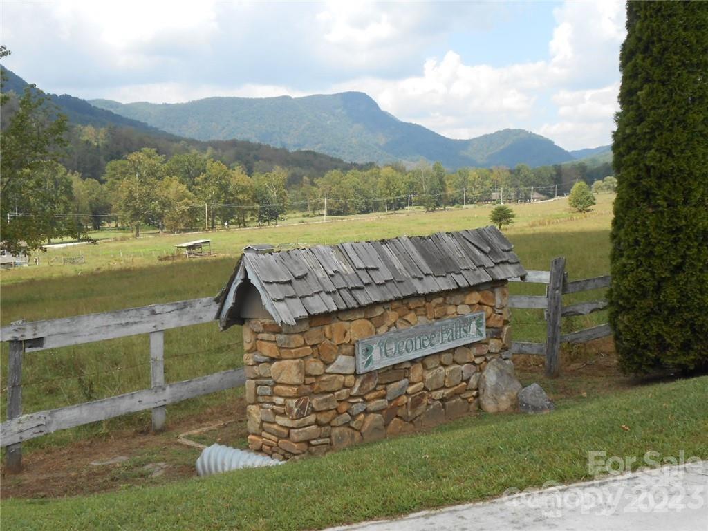 Lot 11 Fox Ridge Trail