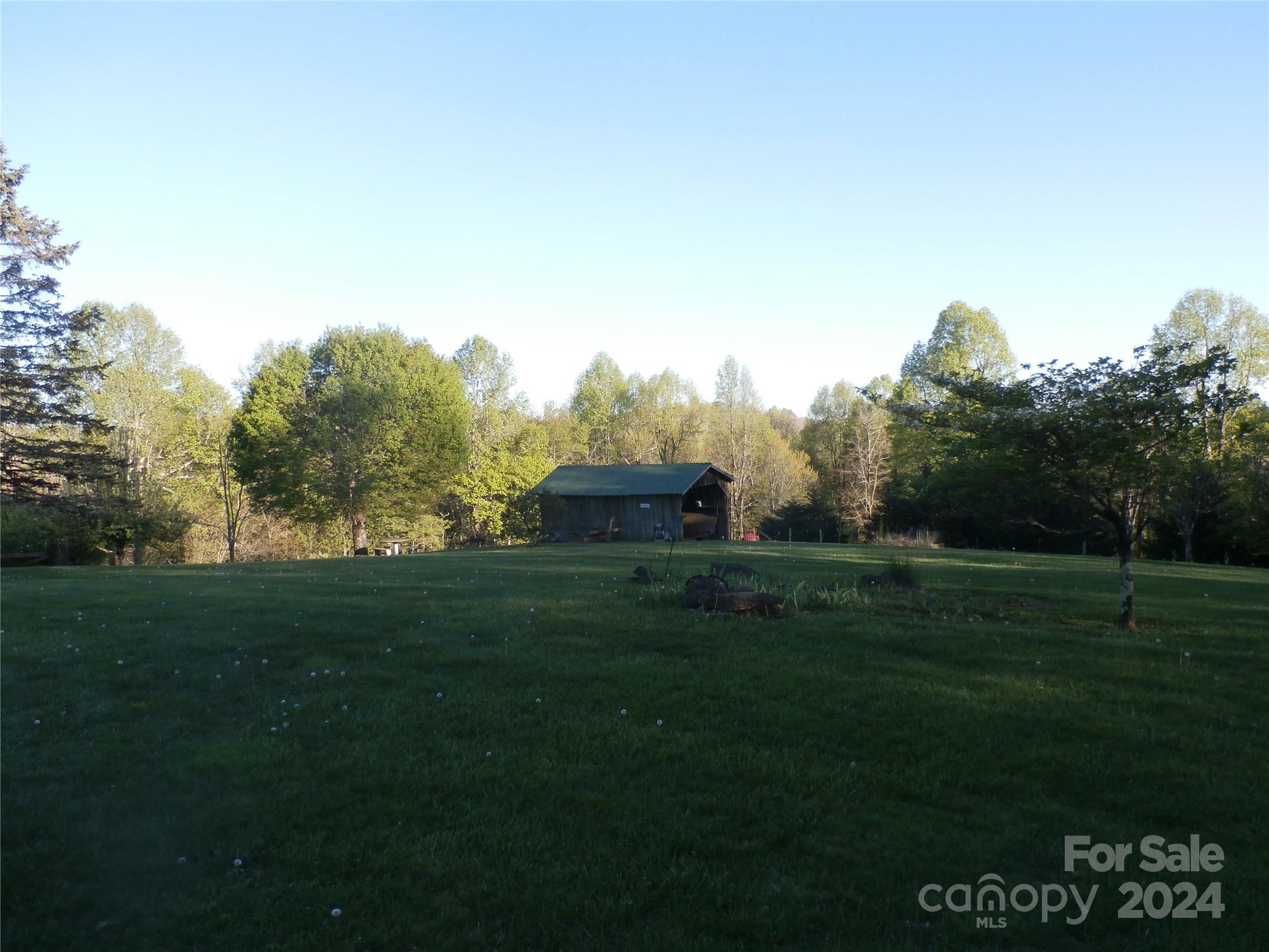 Equipment storage - 288 Firetower Road, Spruce Pine