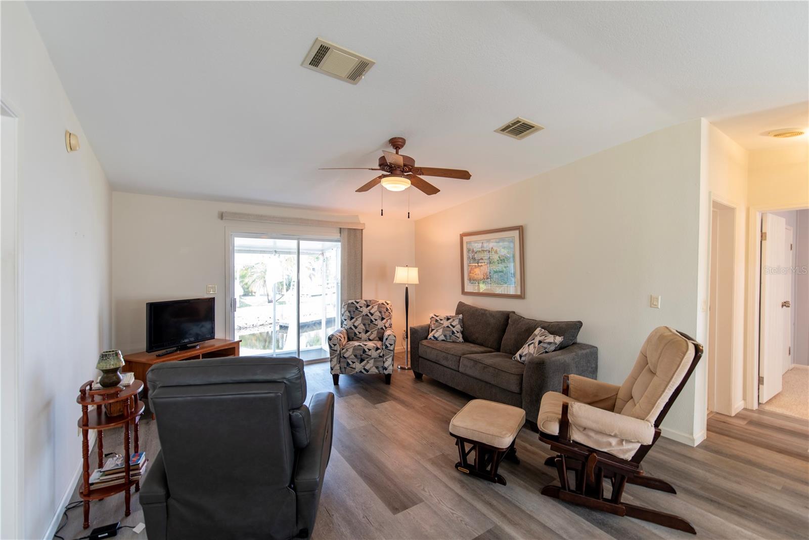 Living Area - 23 HOLLAND DR, PUNTA GORDA
