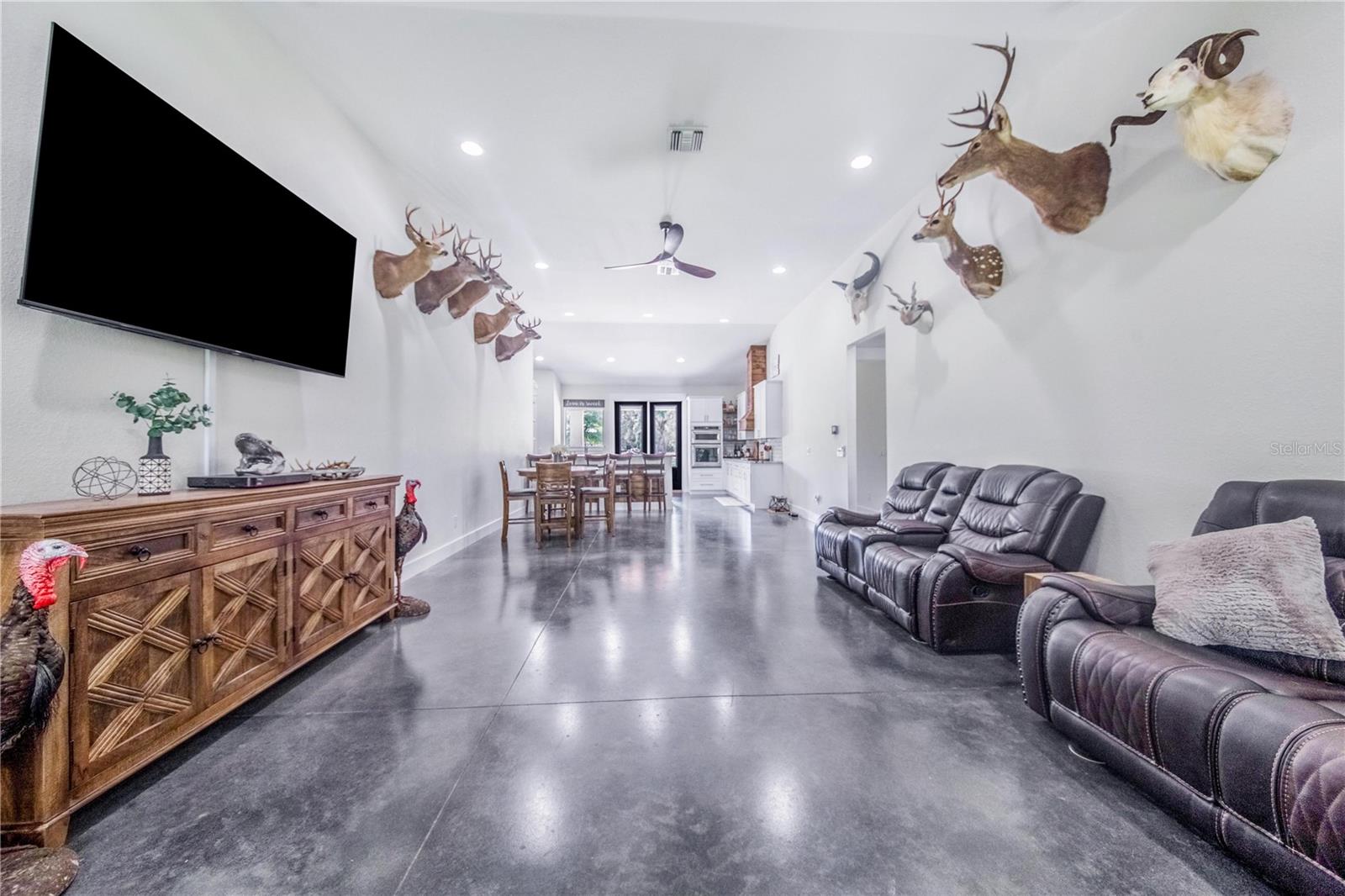 Single Family Residence at 12510 LAKE HATCHINEHA RD, HAINES CITY, photo 19 of 56
