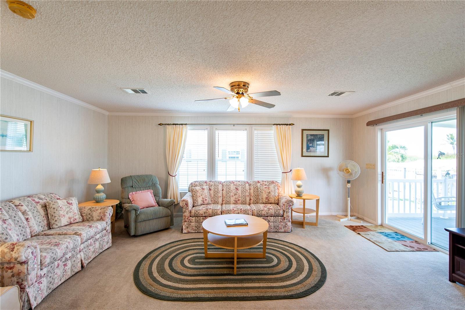 Living Space - 84 WINDMILL BLVD, PUNTA GORDA