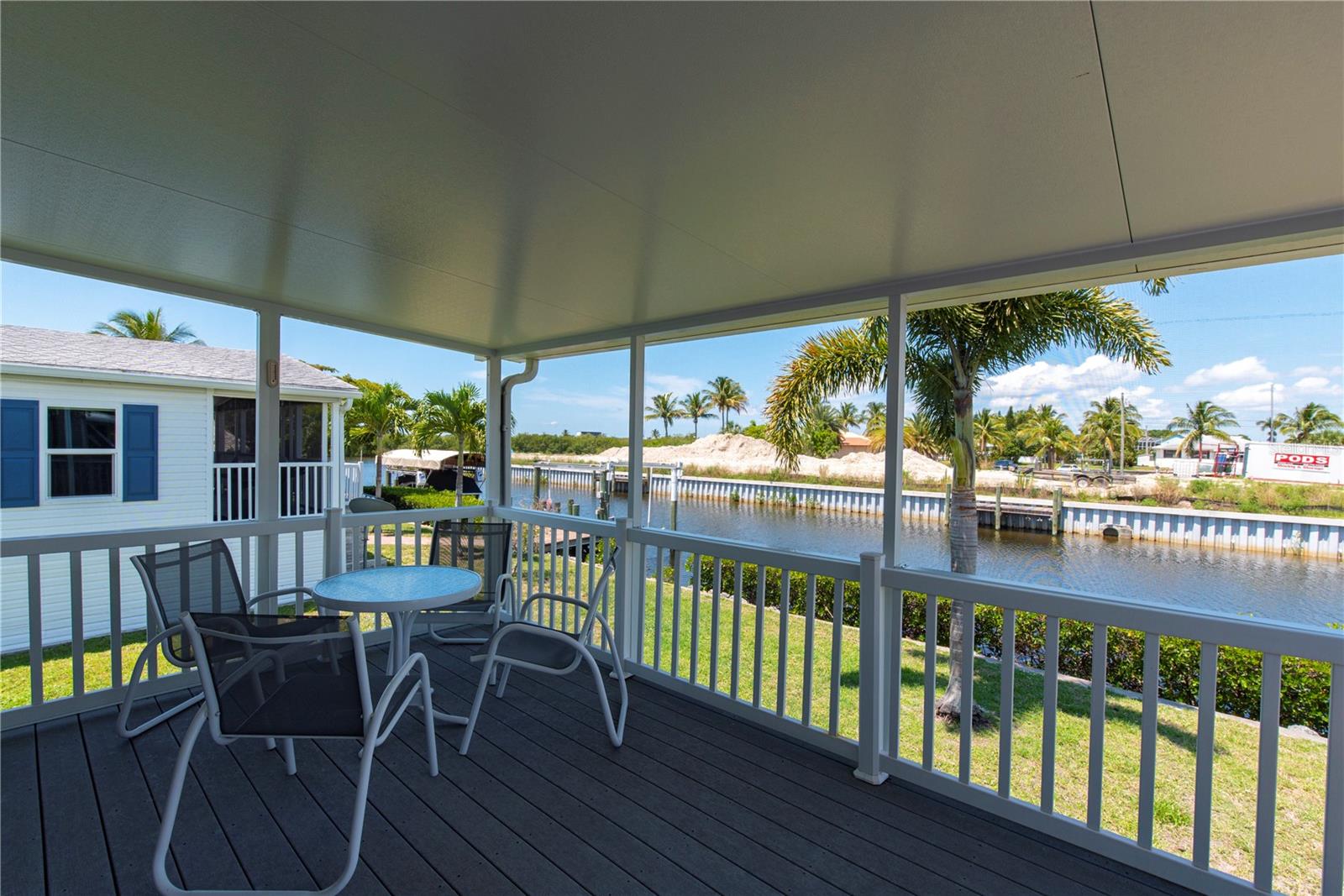 Lanai - 84 WINDMILL BLVD, PUNTA GORDA
