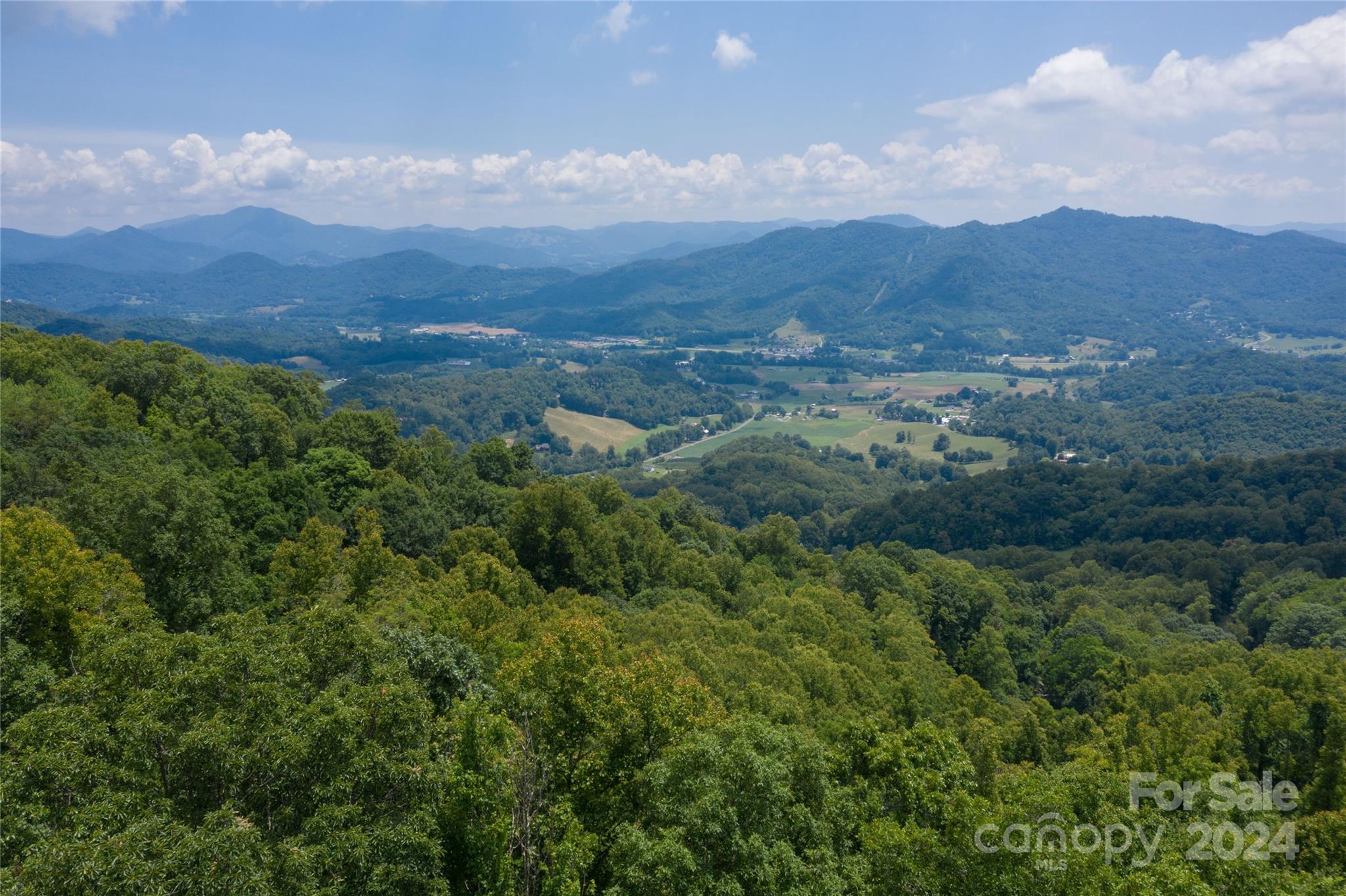 8 Lots Frontier Way