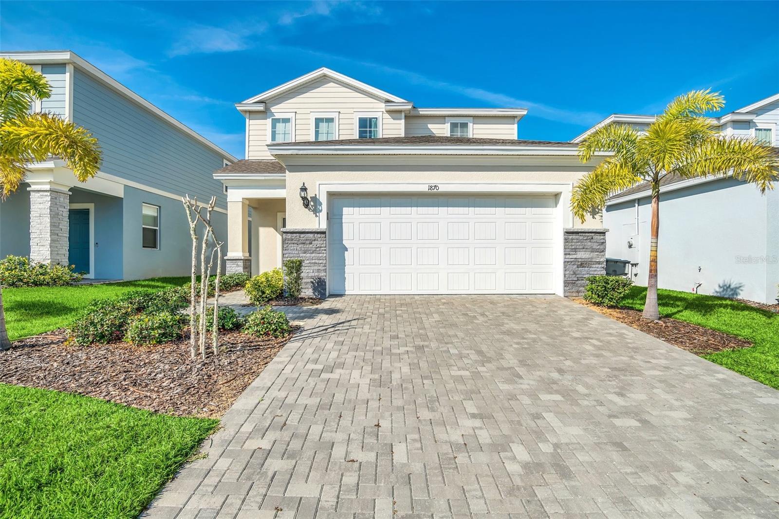 1870 SUMMER DR