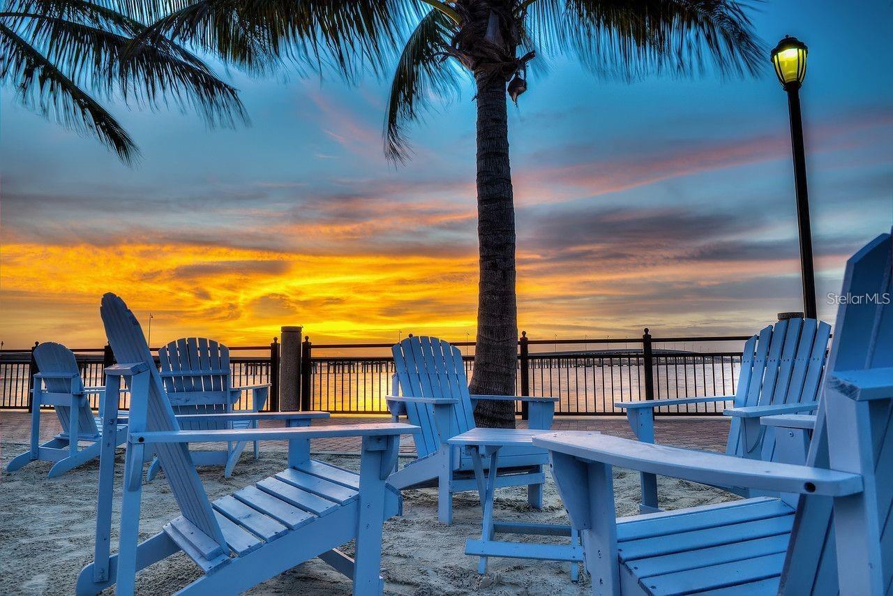 Punta Gorda Tiki Bar and views - 2267 CANNOLOT BLVD, PORT CHARLOTTE
