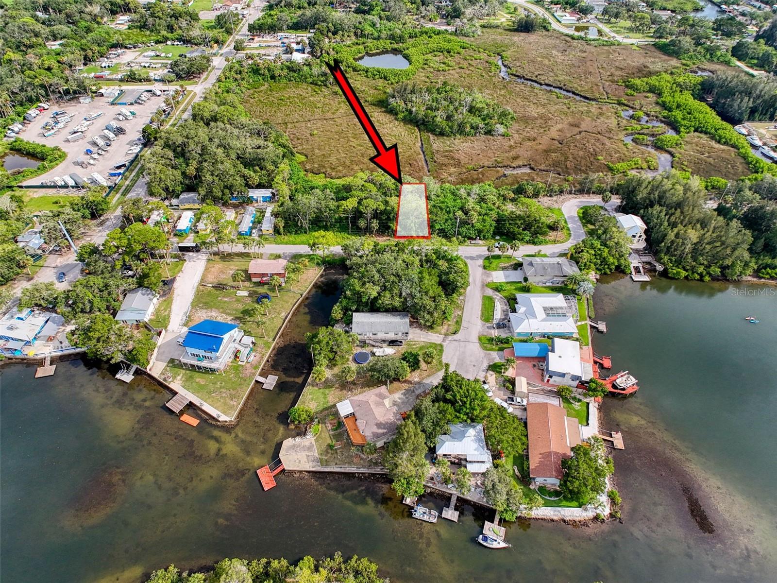 LOT 8 NOWIKI AVE
