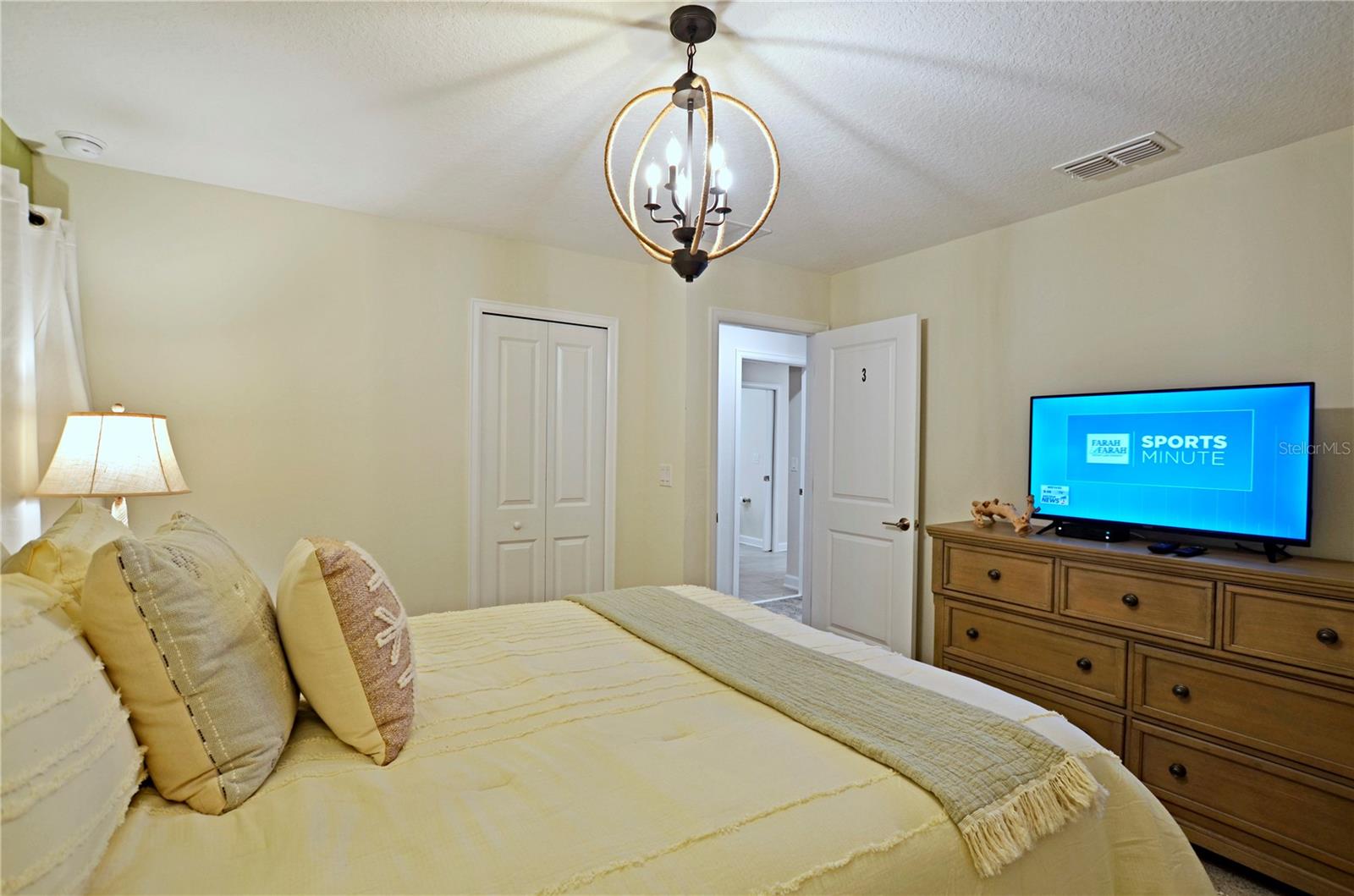 Single Family Residence at 2857 BOOKMARK DR, KISSIMMEE, photo 14 of 100