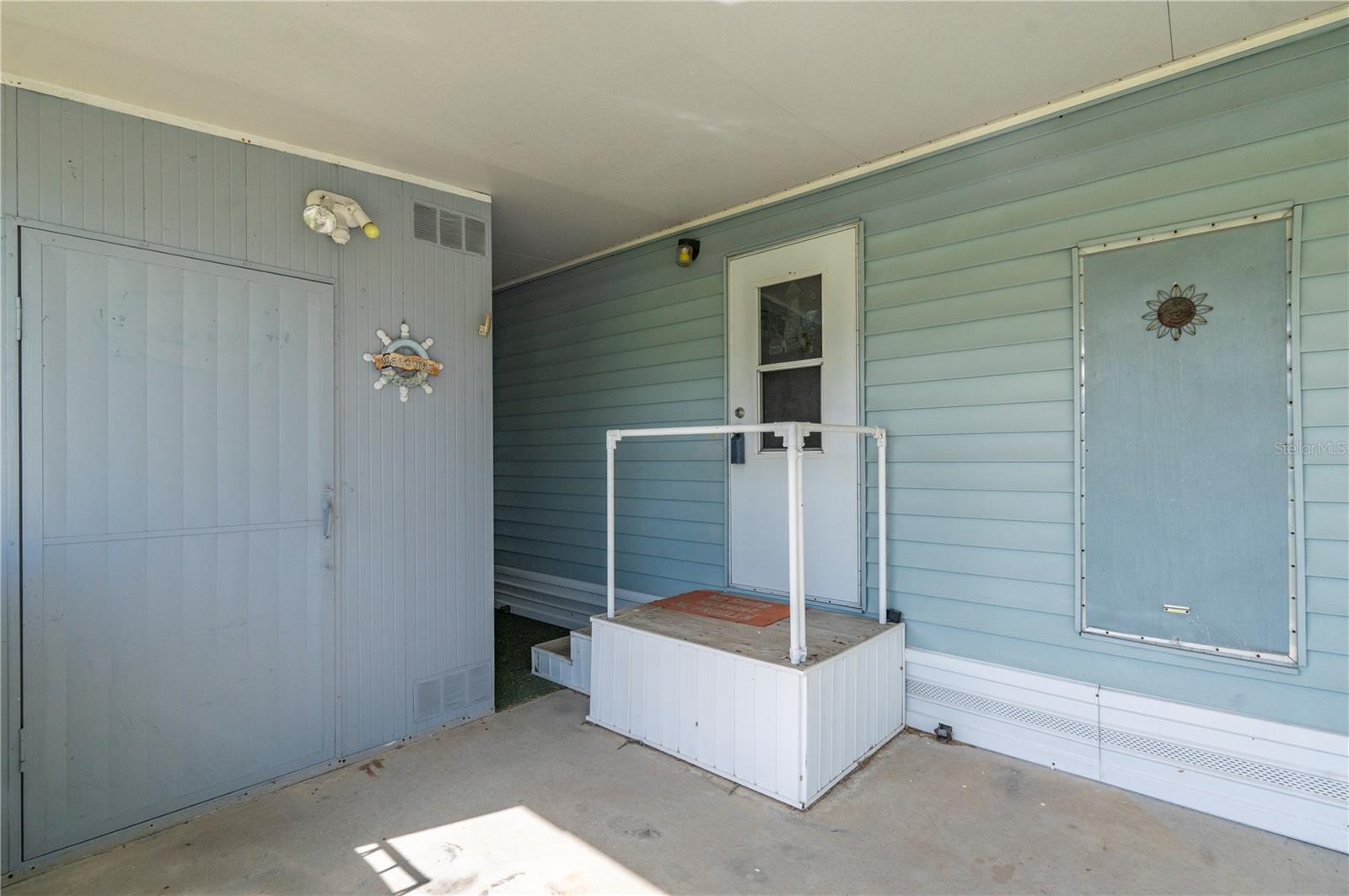 Modular Home at 731 TANGERINE CT, PUNTA GORDA, photo 11 of 59