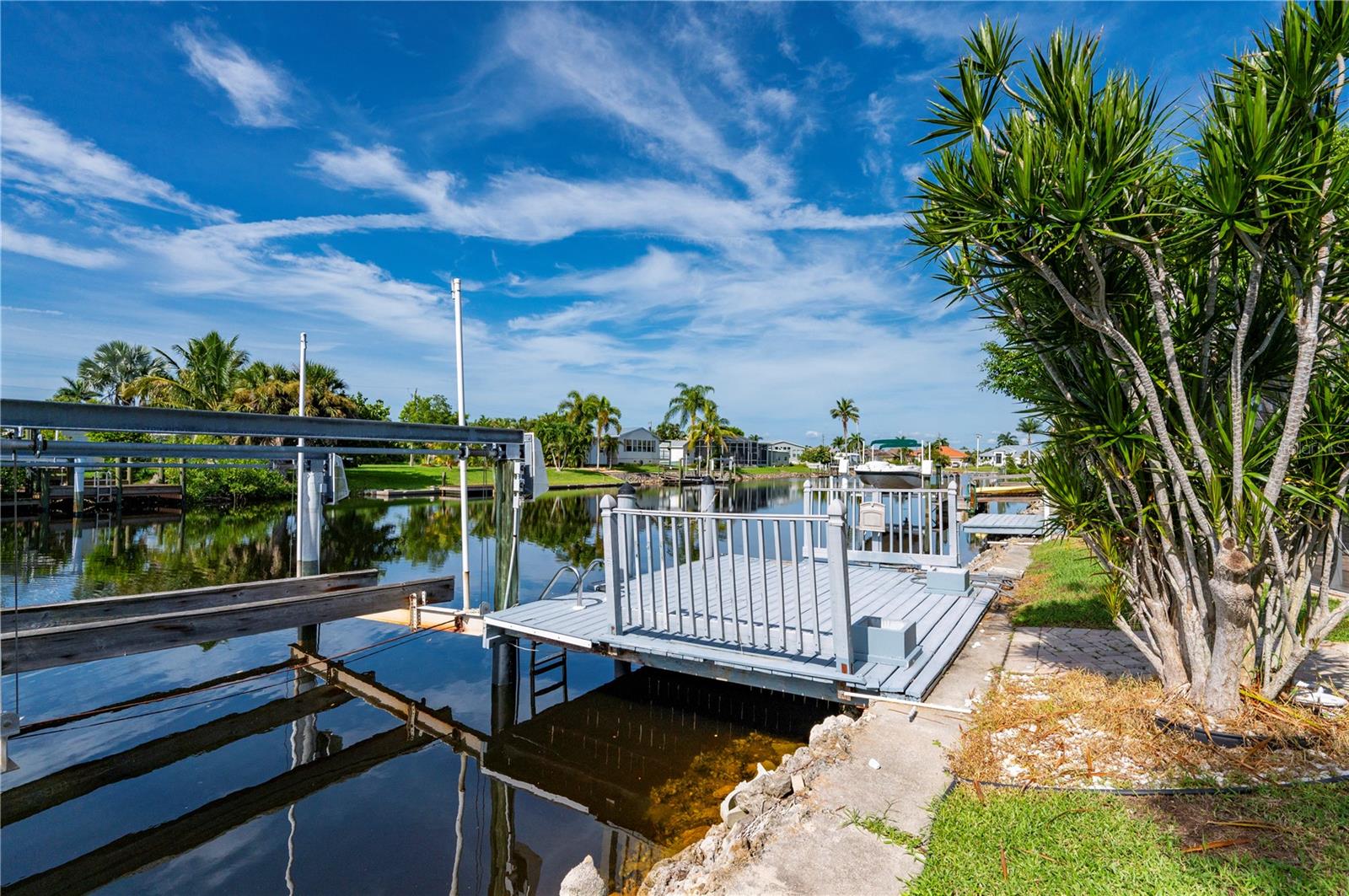 Modular Home at 731 TANGERINE CT, PUNTA GORDA, photo 39 of 59