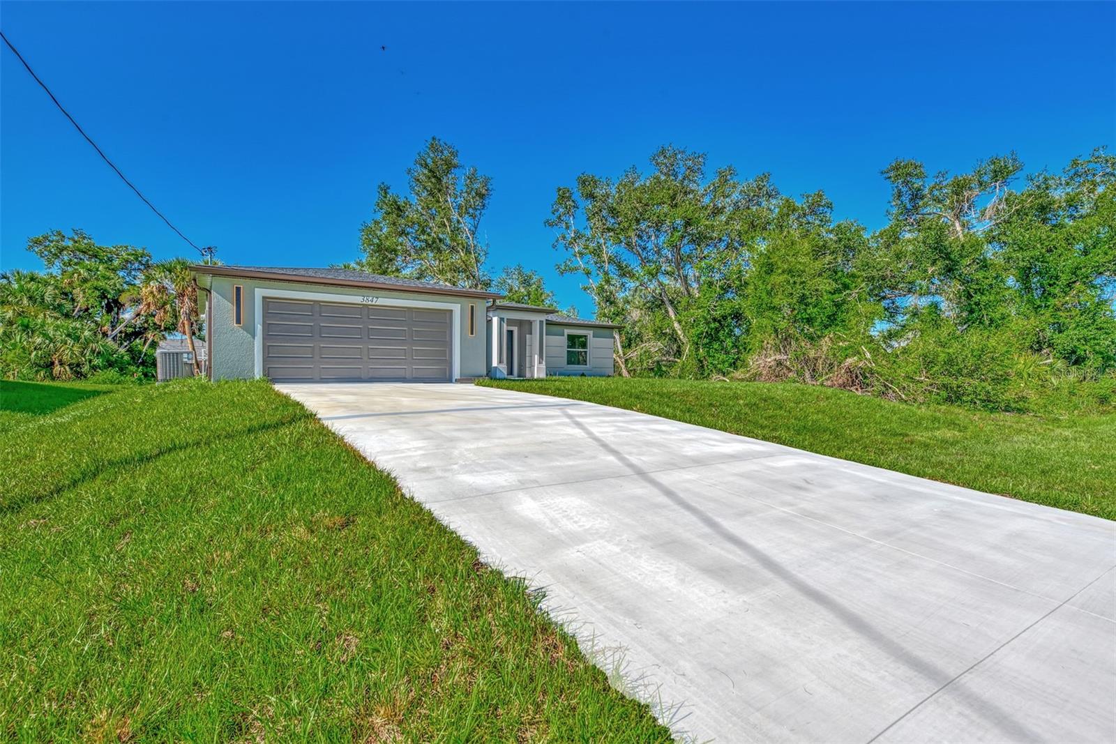 Single Family Residence at 4582 ENID LN, NORTH PORT, photo 2 of 45