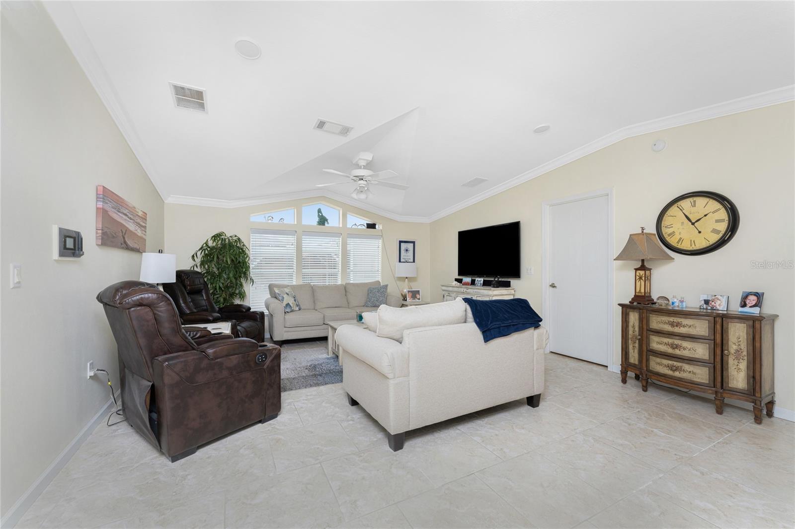 Manufactured Home at 63 WINDMILL BLVD #204O, PUNTA GORDA, photo 10 of 56