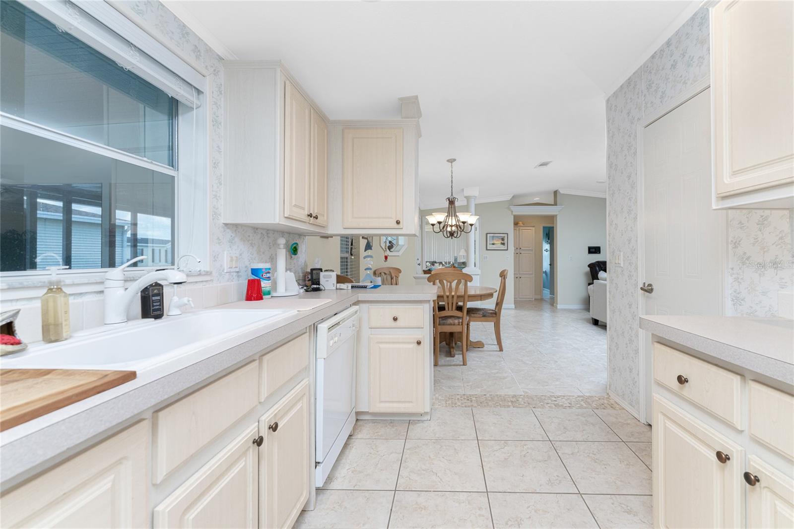 Manufactured Home at 63 WINDMILL BLVD #204O, PUNTA GORDA, photo 13 of 56