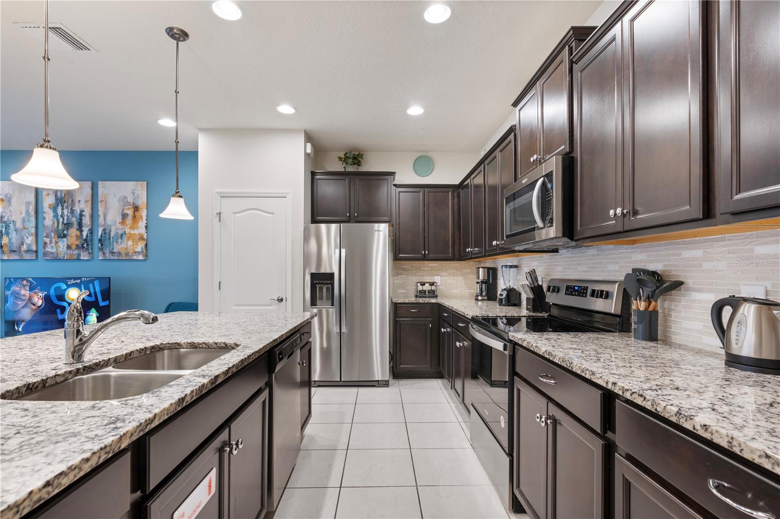 Townhouse at 2428 DUBAI ST, KISSIMMEE, photo 10 of 78