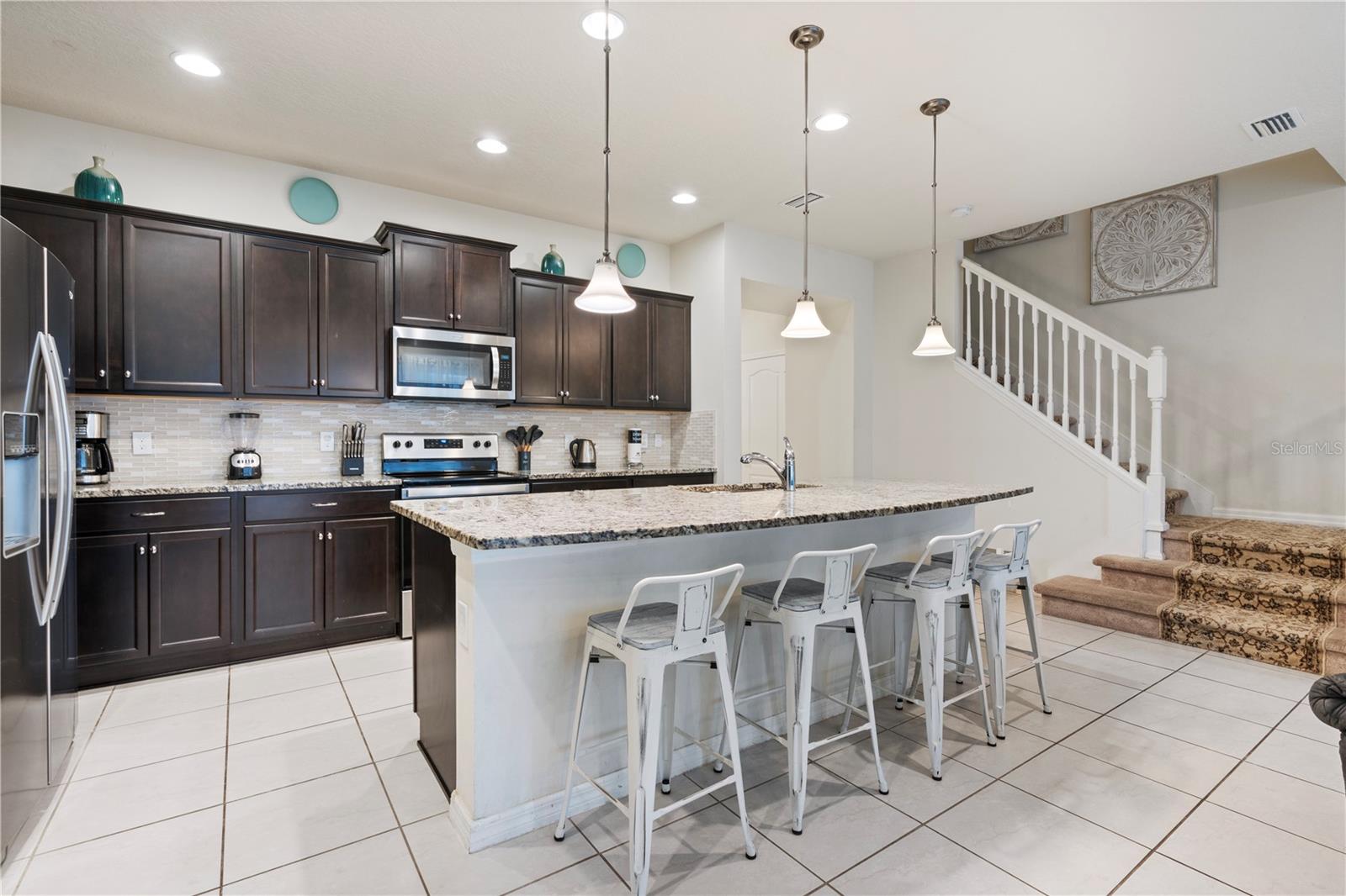 Townhouse at 2428 DUBAI ST, KISSIMMEE, photo 13 of 78