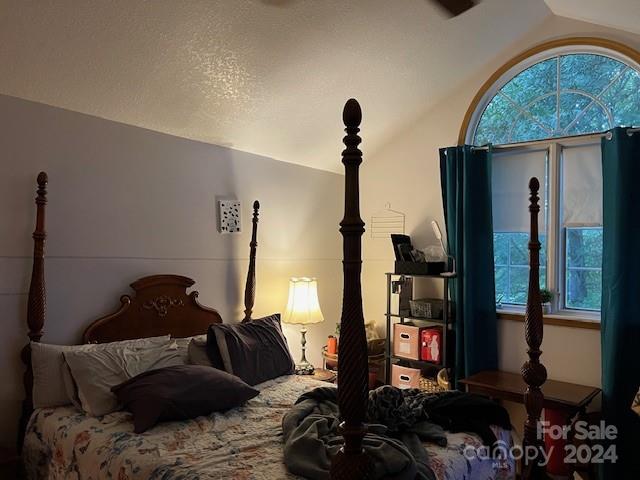Single Family Residence at 1240 Gaddy Road S, Nebo, photo 27 of 48