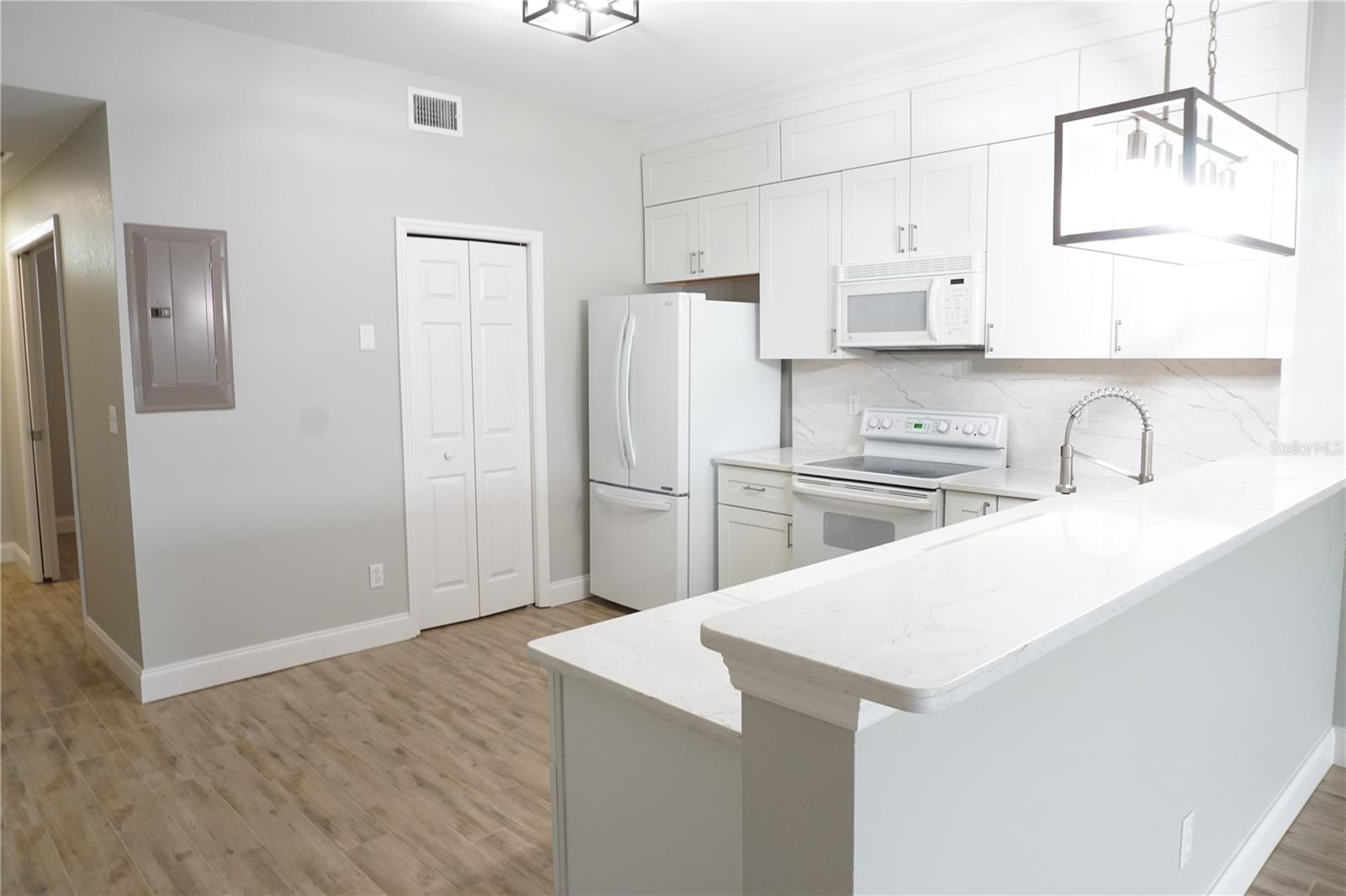 Condominium at 2000 BAL HARBOR BLVD #1012, PUNTA GORDA, photo 11 of 61