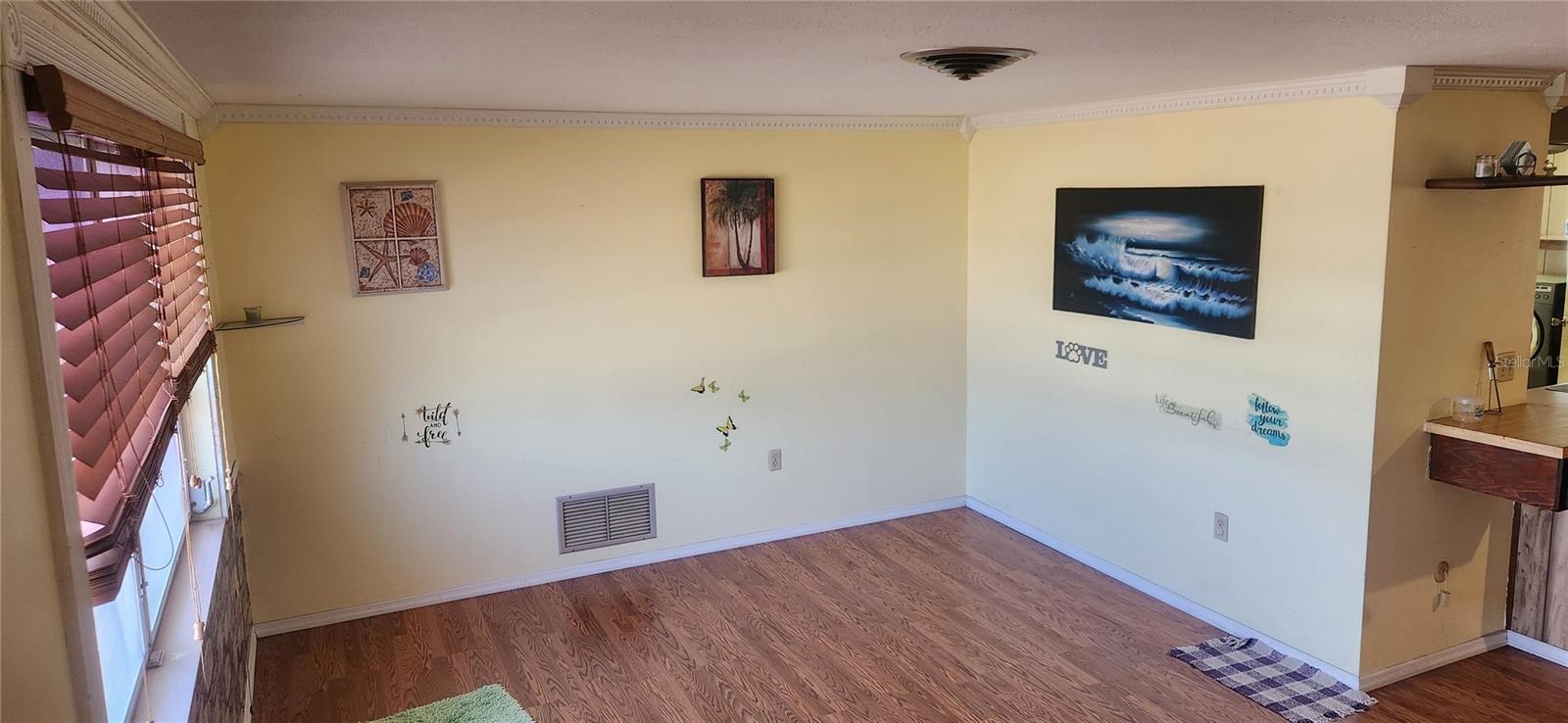 Single Family Residence at 1700 MORNING DOVE LN, ENGLEWOOD, photo 4 of 26