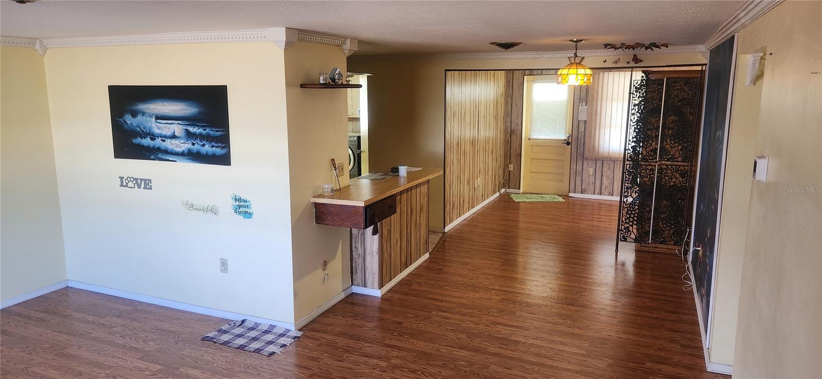 Single Family Residence at 1700 MORNING DOVE LN, ENGLEWOOD, photo 6 of 26
