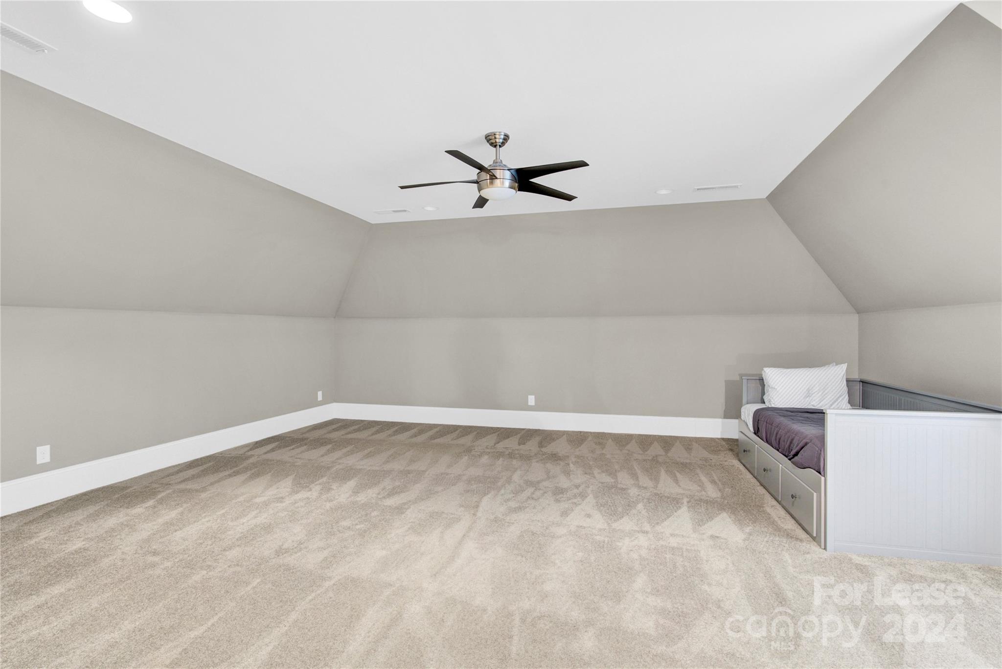 Single Family Residence at 3012 Sharon View Road, Charlotte, photo 22 of 48