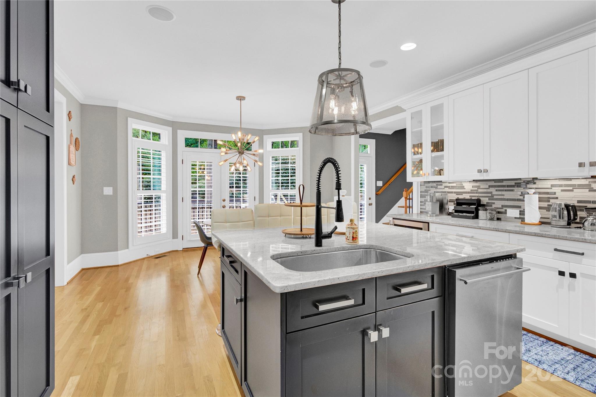 Single Family Residence at 3012 Sharon View Road, Charlotte, photo 24 of 48