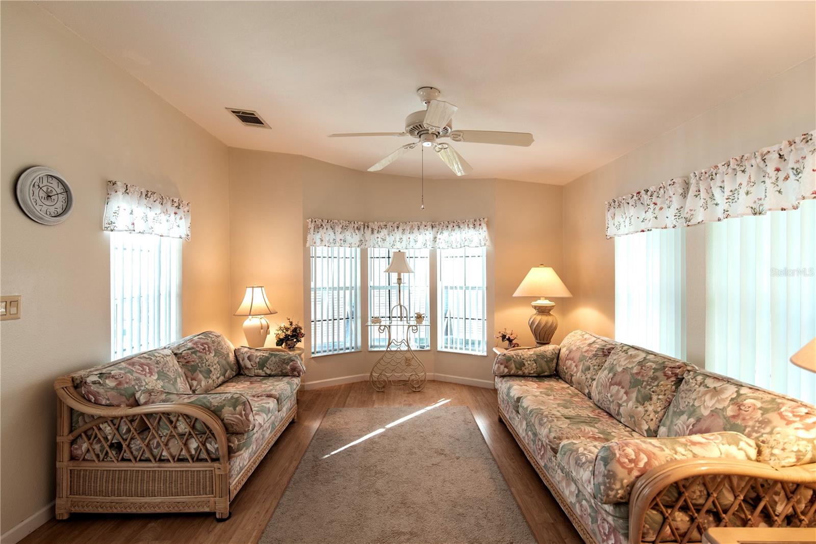 Front Den - 14 EMDEN CIR, PUNTA GORDA