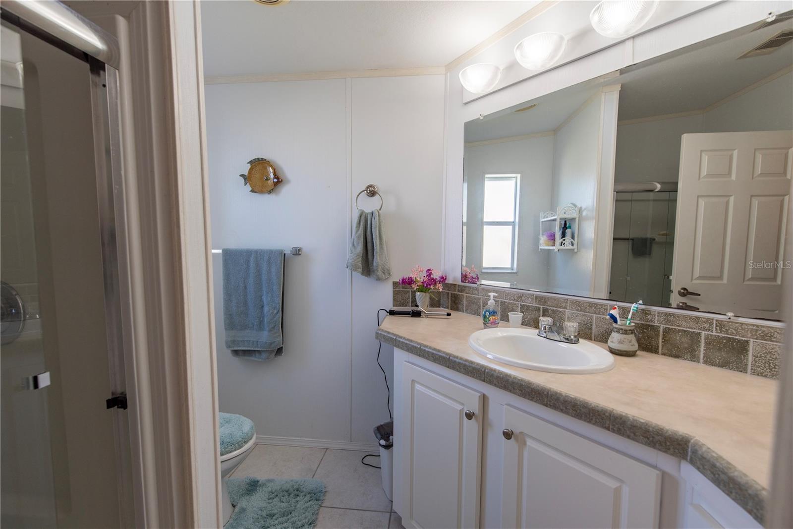 Master Bathroom - 14 EMDEN CIR, PUNTA GORDA