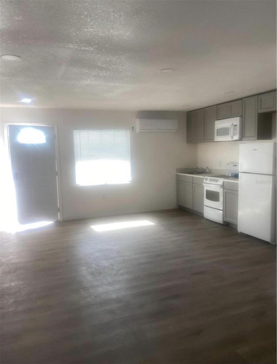 Duplex at 1801 DANIELS ST, KISSIMMEE, photo 35 of 58