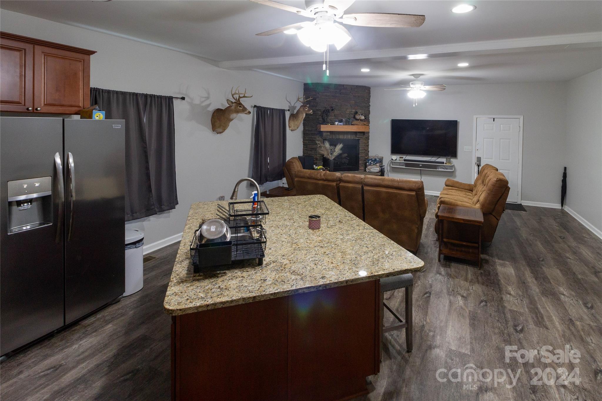 Single Family Residence at 907 Bethlehem Road, Kings Mountain, photo 11 of 54