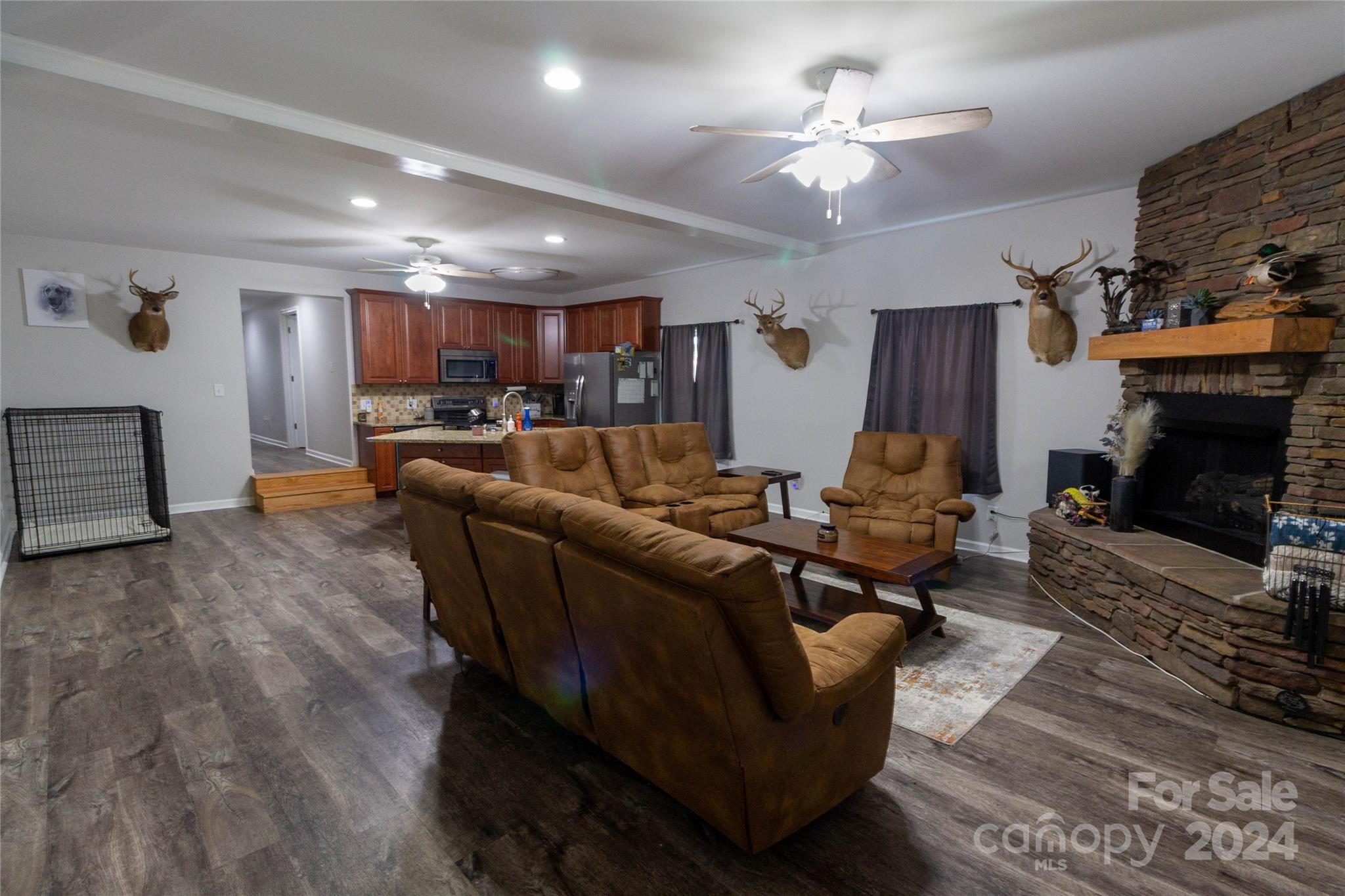 Single Family Residence at 907 Bethlehem Road, Kings Mountain, photo 13 of 54