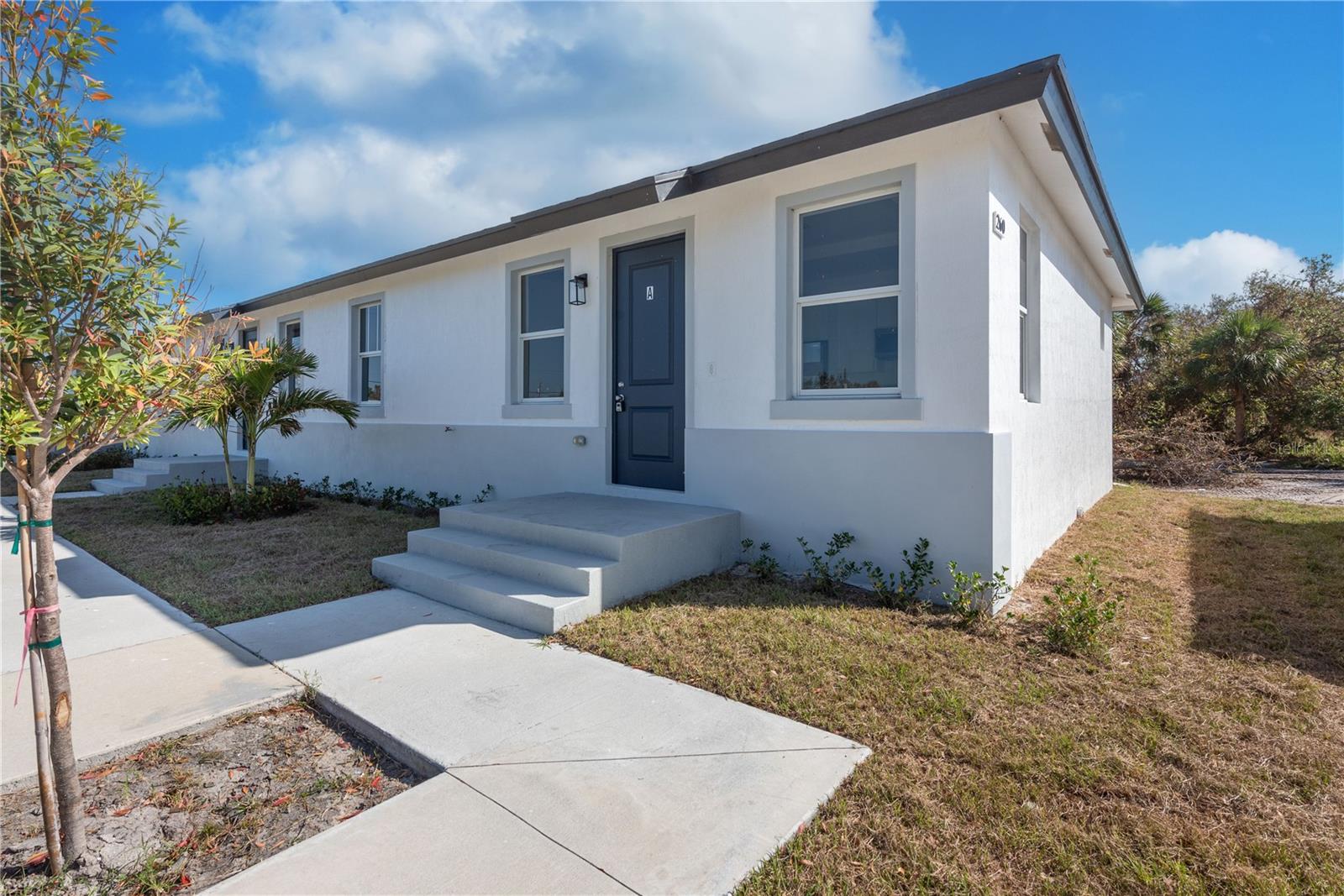 260 ROTONDA BLVD