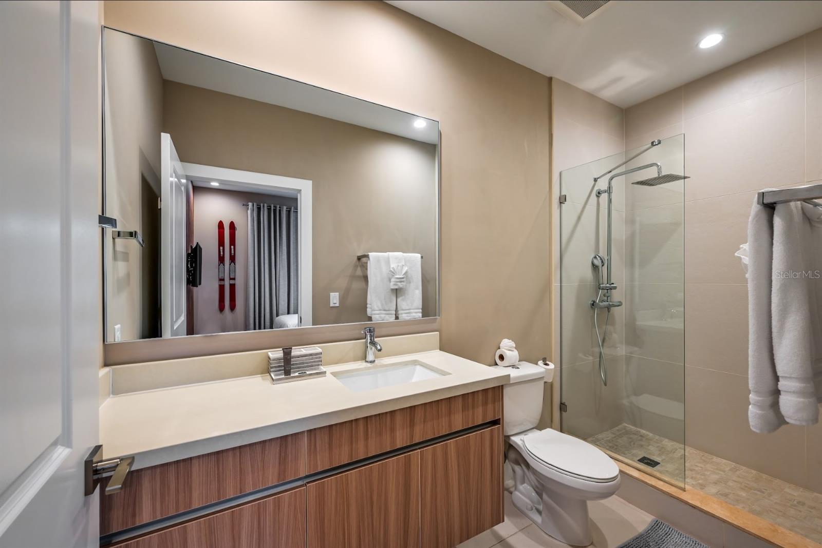 Bathroom 2 - 7482 BROOKLYN DR, KISSIMMEE