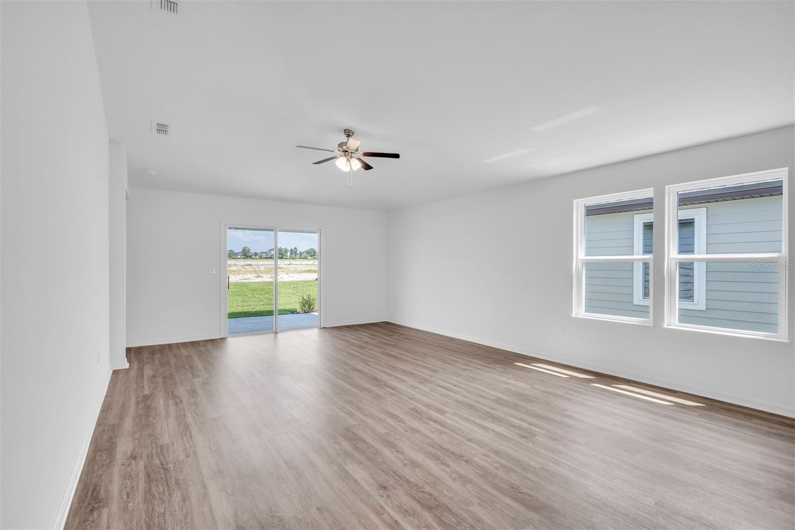 Single Family Residence at 11 PRINCE ANTHONY LN, PALM COAST, photo 5 of 13